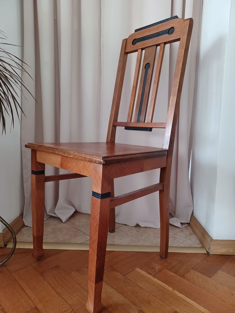 Krzesło drewniane wygodne i solidne