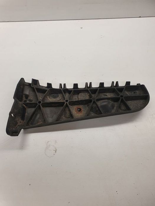 ŚLIZG ZDERZAKA LEWY TYŁ AUDI A4 B6 8E0807453