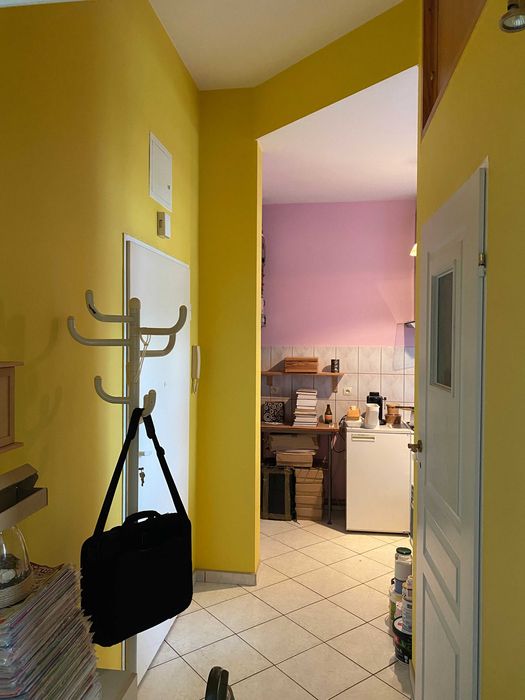 Bezczynszowe mieszkanie kawalerka 30 m2 Koszary