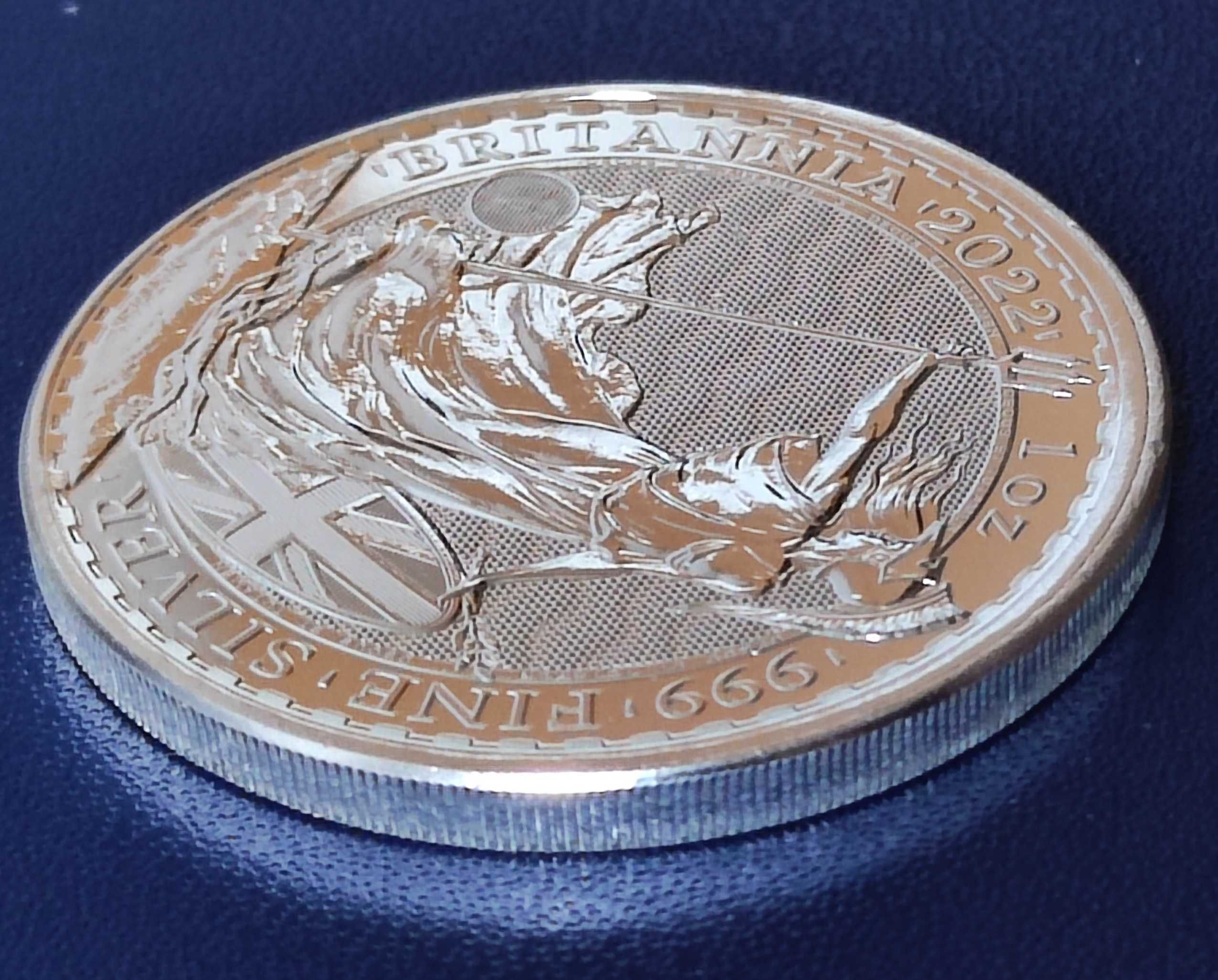 2 фунта Великобритания 2022 Британия (Королева Елизавета ll) Серебро 9