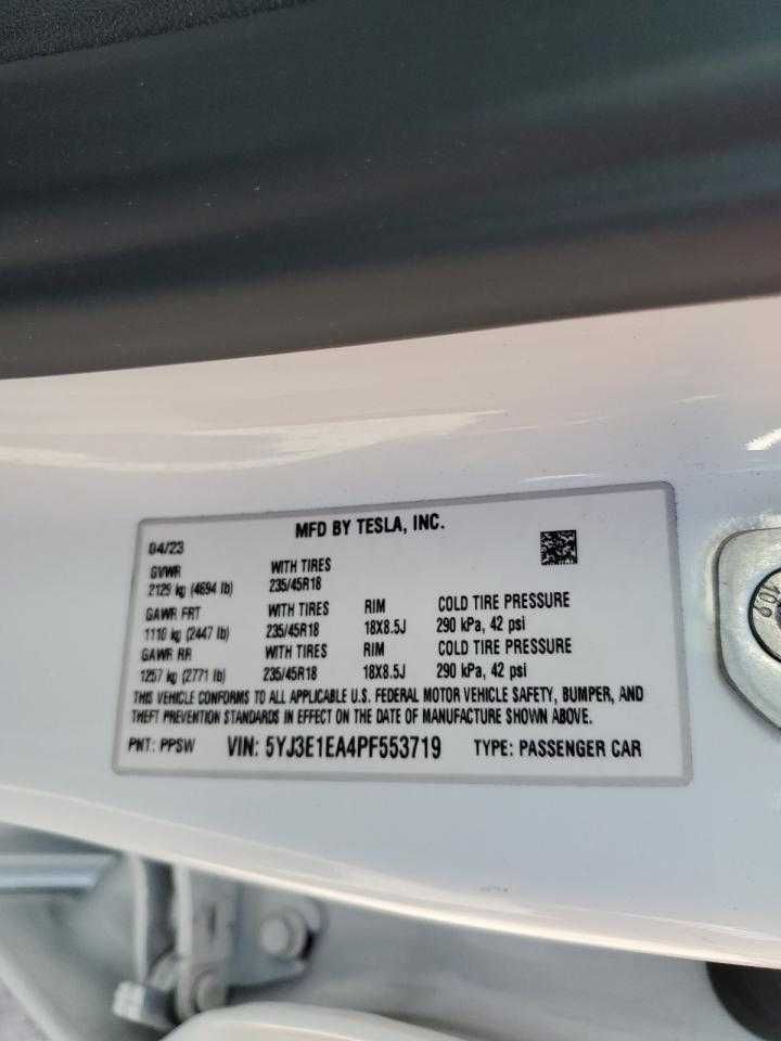 Tesla Model 3 2023