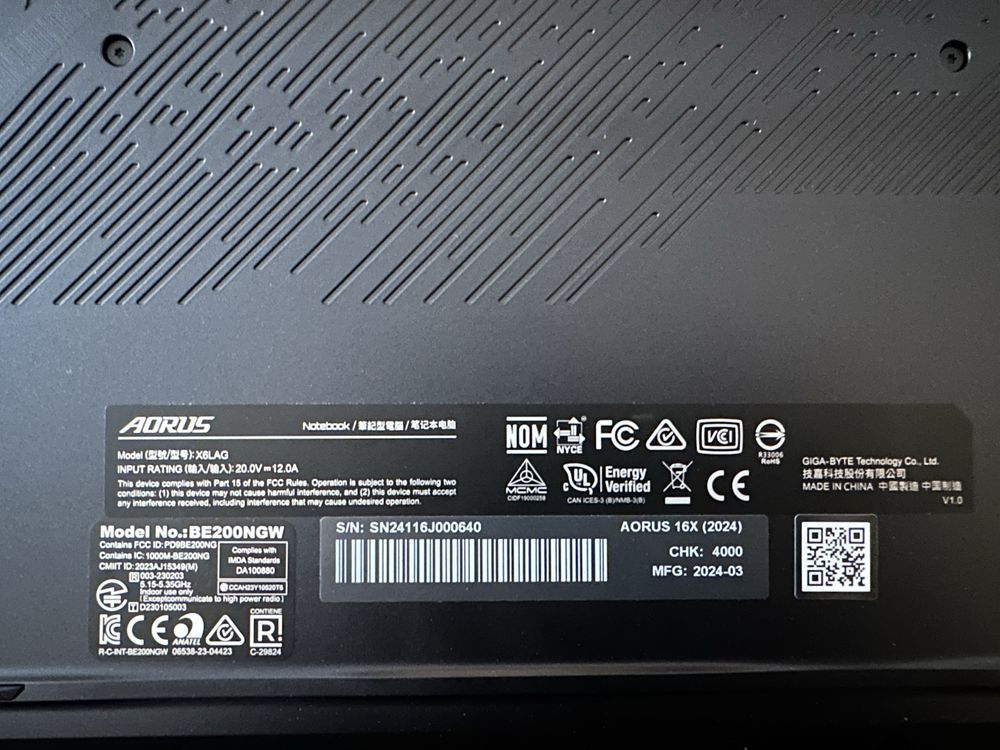 Ігровий Ноутбук Gigabyte aorus 16x 9kg 2024 (9kg-43dec54sh)