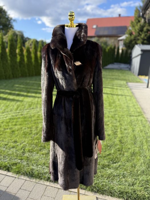 Futro naturalne z norek, nowe rozm. XS do male M