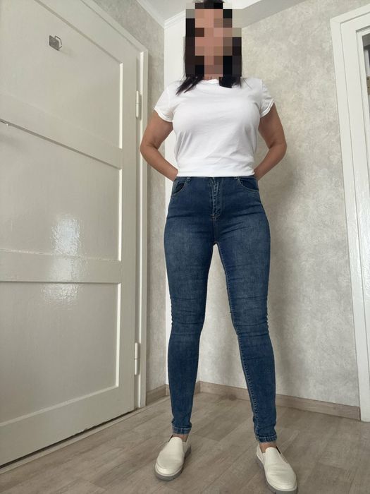 Джинсы скини женские 46 размер