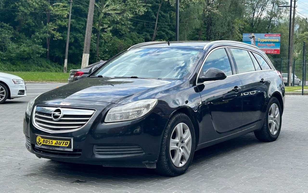 Opel Insignia 2011