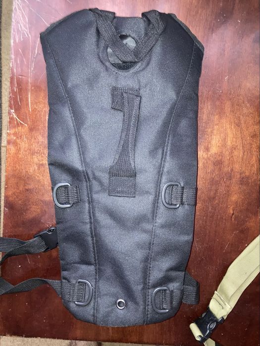 Чехол на гидратор черный