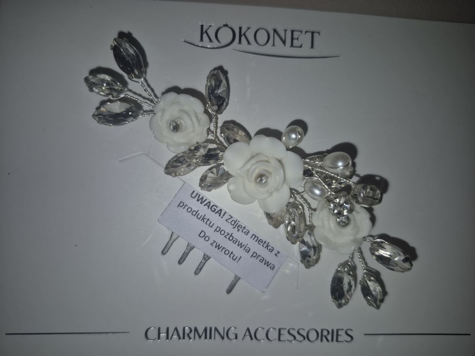 Grzebień białe kwiaty perły róże srebro rustykalny ślub i wesele