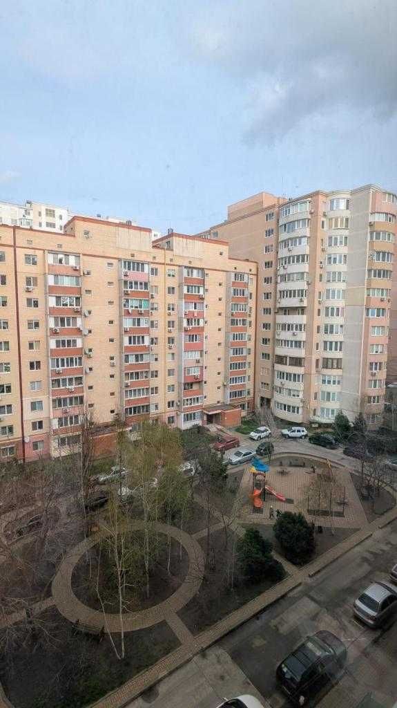 Продам 2-к кв-ру в кирпичном доме с газом на Радужном (3-105-889 ОФ)