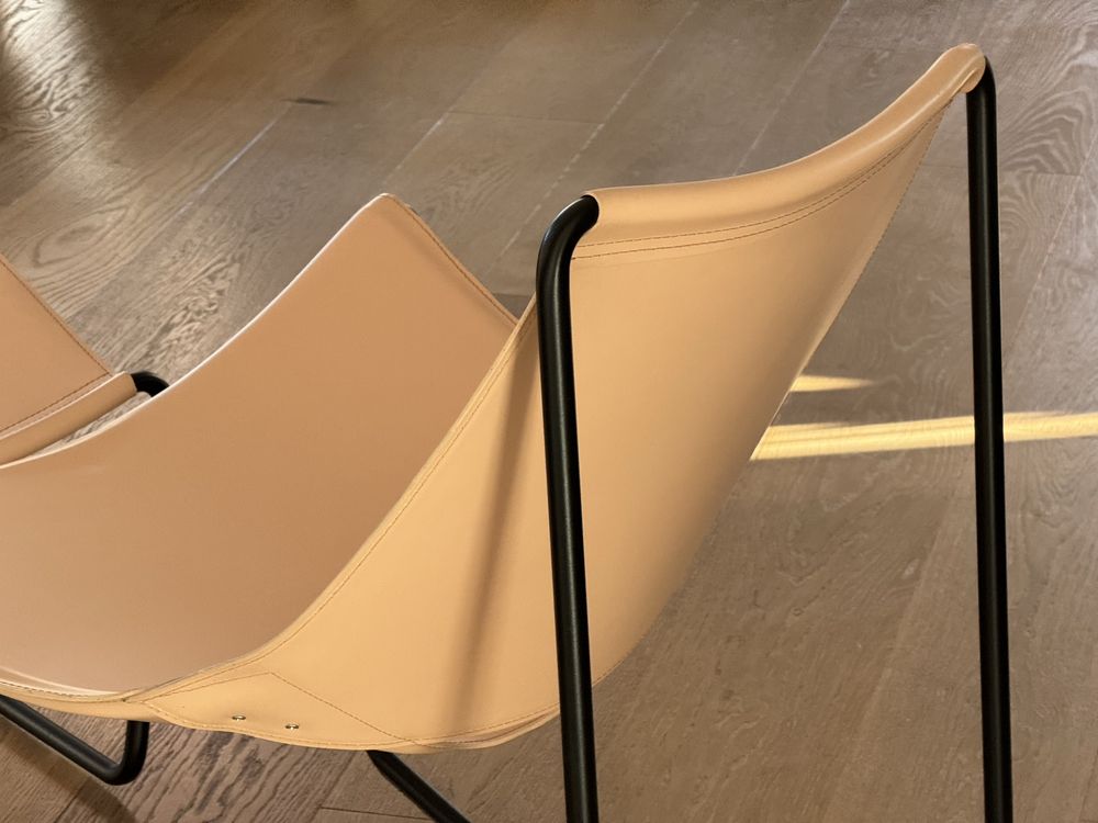 Fotel bujany design MIDJ Apelle