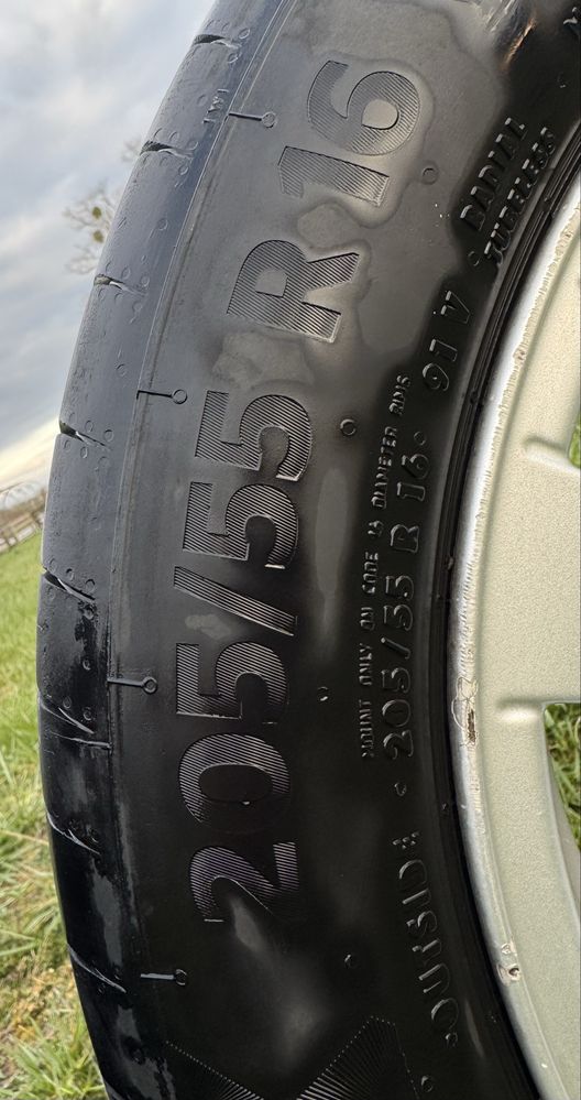 Felgi z oponami letnimi Continental R16