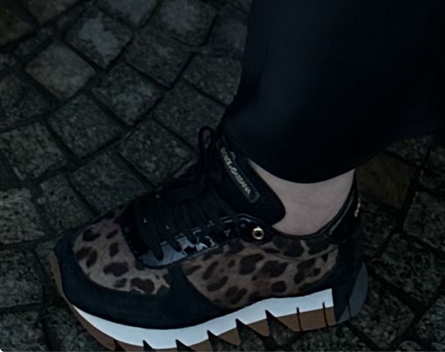 Продам оригінальні кросівки від DG