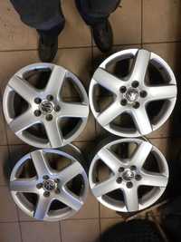 Oryginalne felgi VW 17" et54 7J