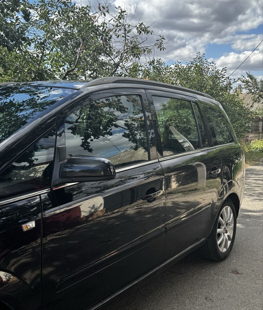 Opel Zafira B - 2005 1.9 CDTI