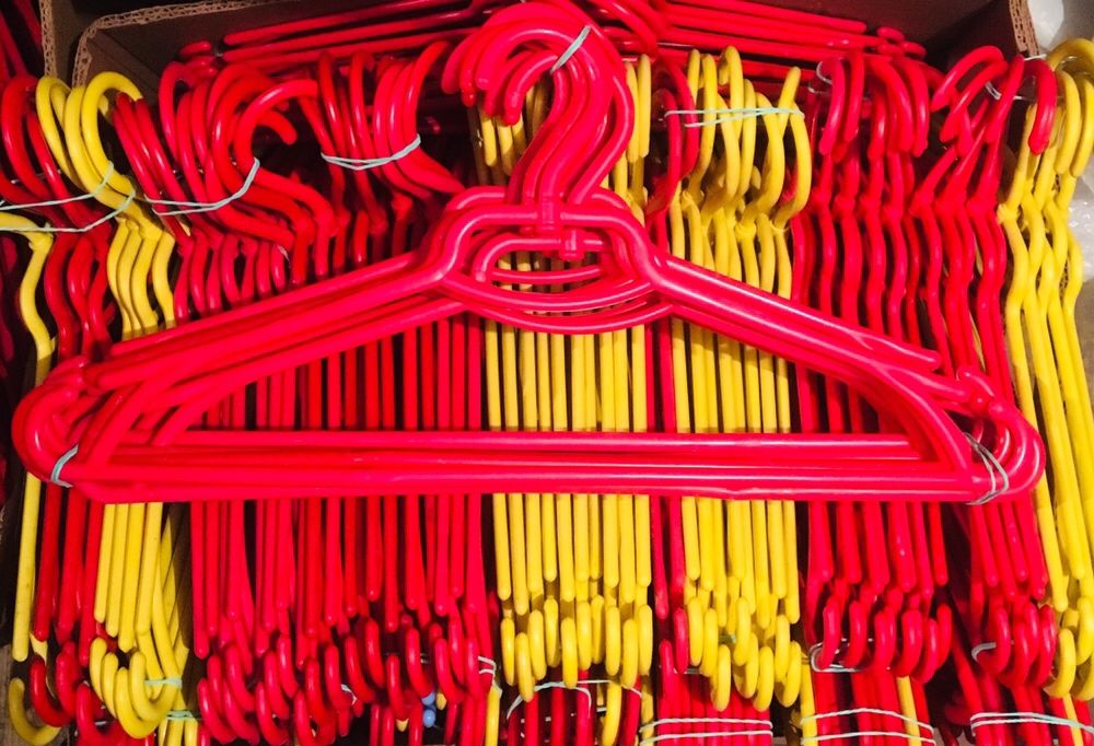 Суперцена!! Усиленные Вешалки тремпеля плечики!!