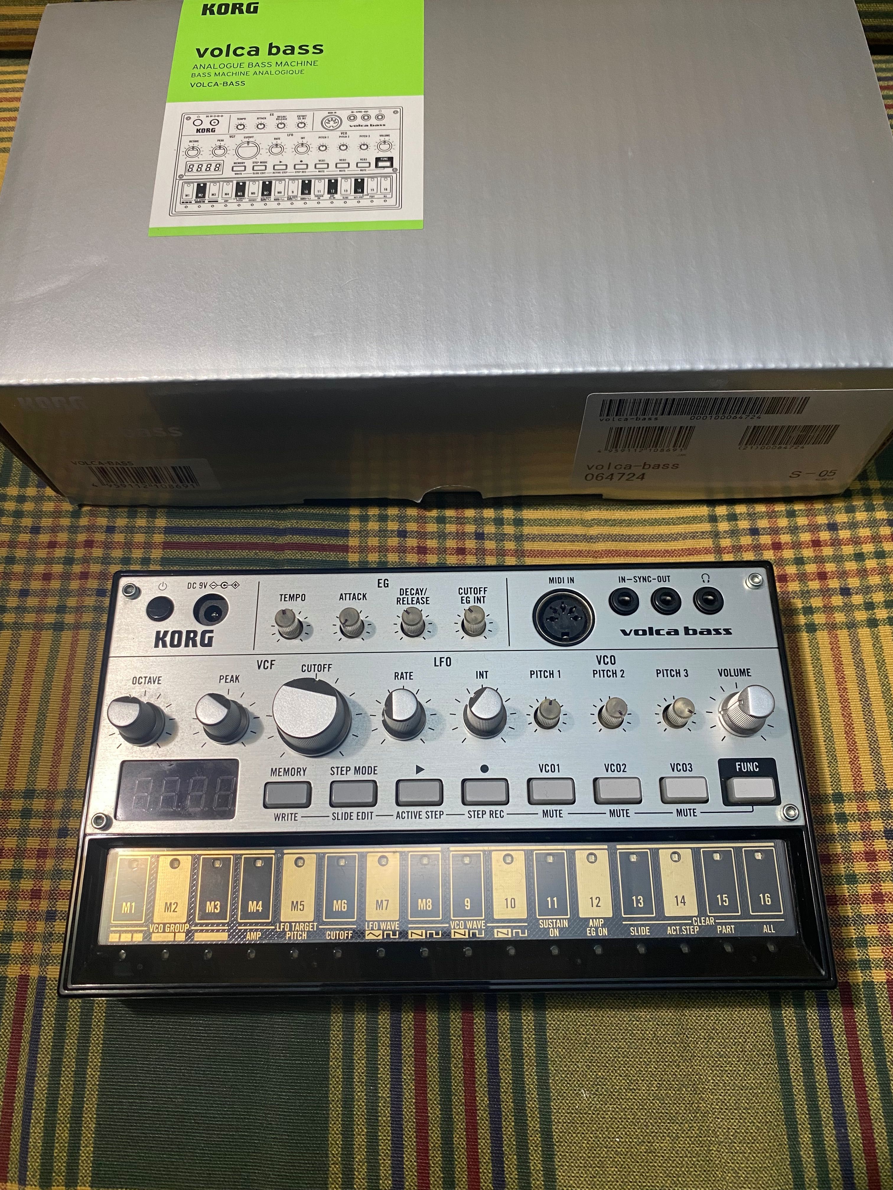 Korg Volca Bass  Sintetizador Analógico