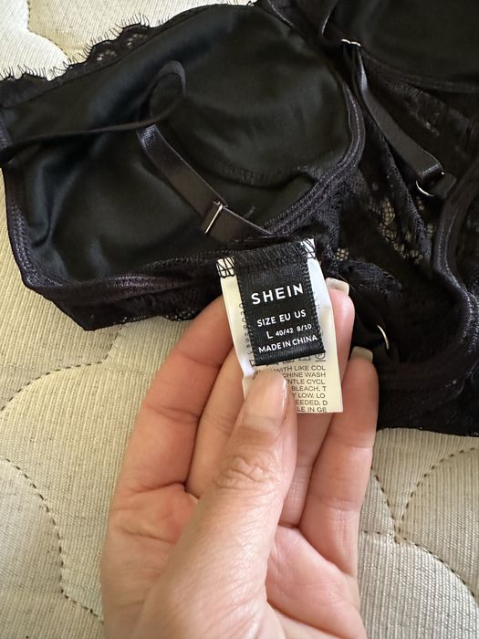 Top preto de renda novo