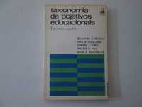 Taxionomia de objetivos educacionais- Benjamin S. Bloom e outros