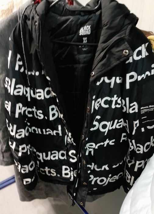 Nowa bez metki kurtka black squad project xs zimowa z kapturem
