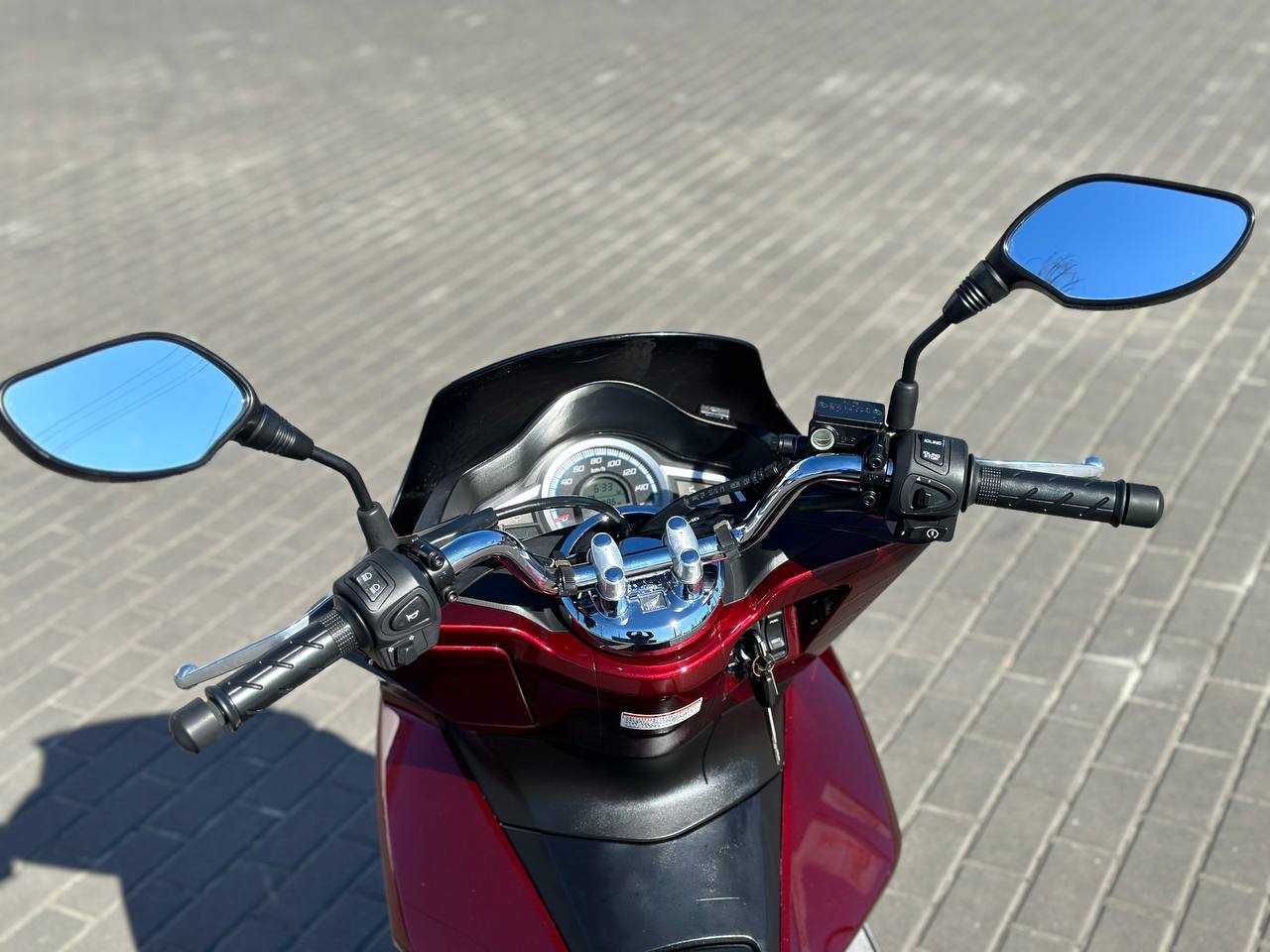 Японський Скутер Honda PCX 150 KF18 в Арт мото Житомир