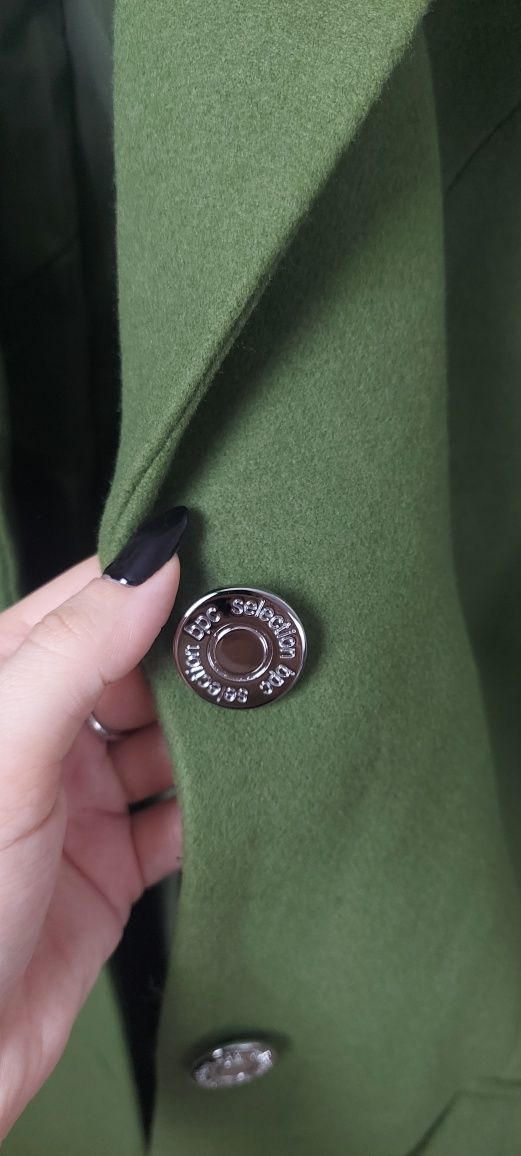 Nowy zielony klasyczny płaszcz z kieszeniami Bonprix S 36