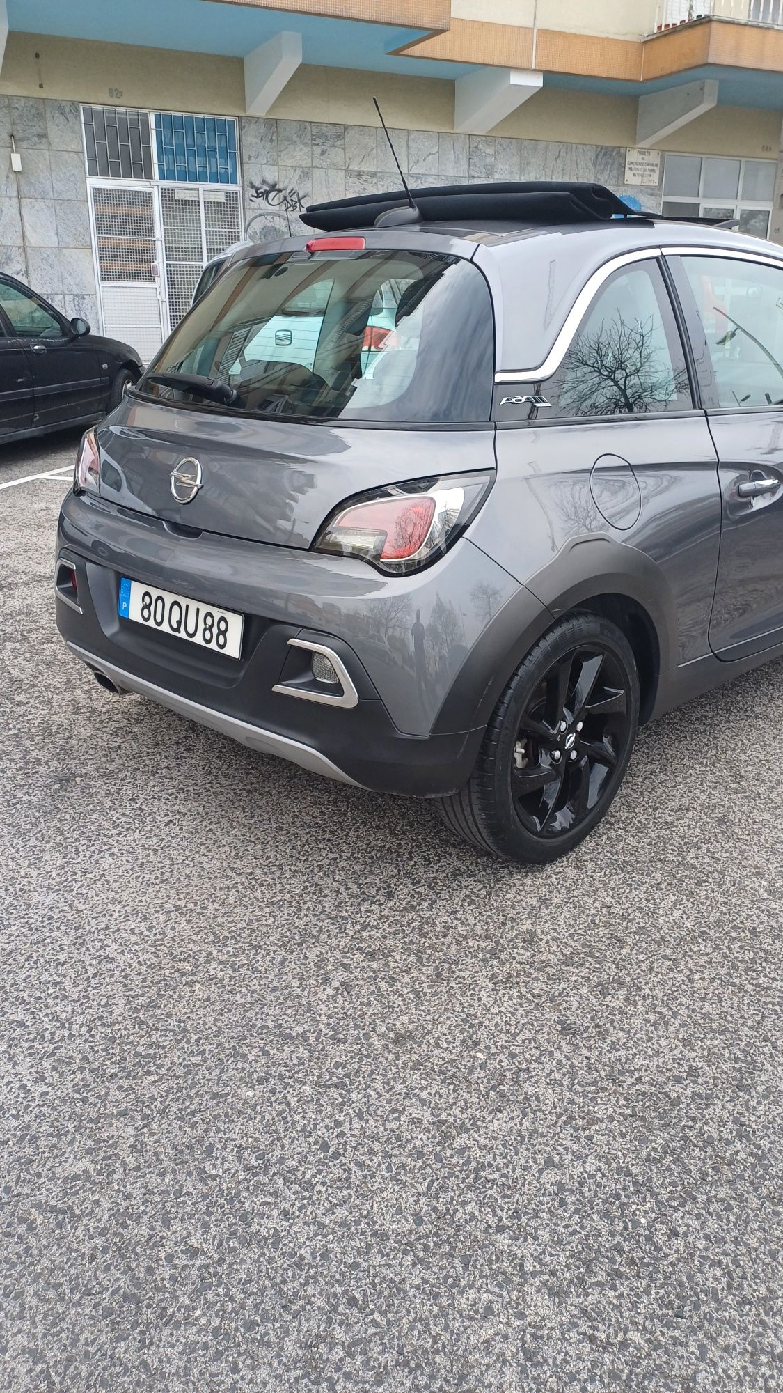 Opel Adam Rocks 115cv Teto Panorâmico