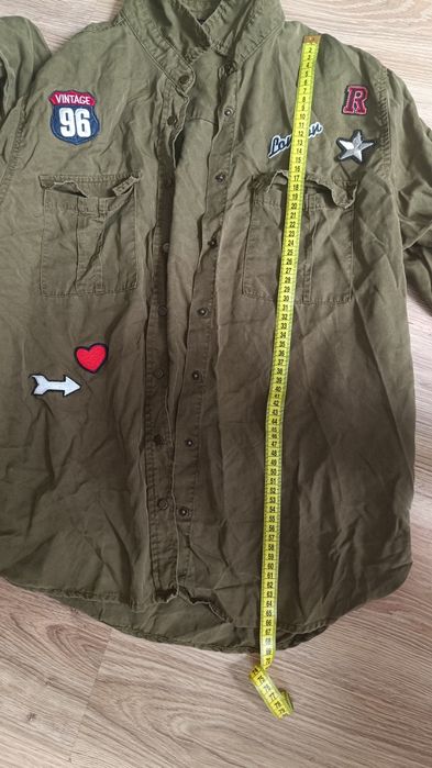 Рубашка жіноча з нашивками