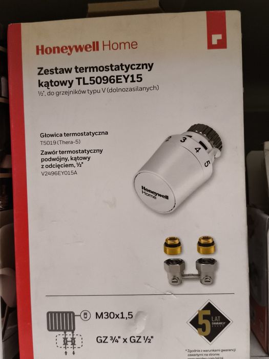 Honeywell zawór v proste  dolne zasilanie głowica 30x1.5