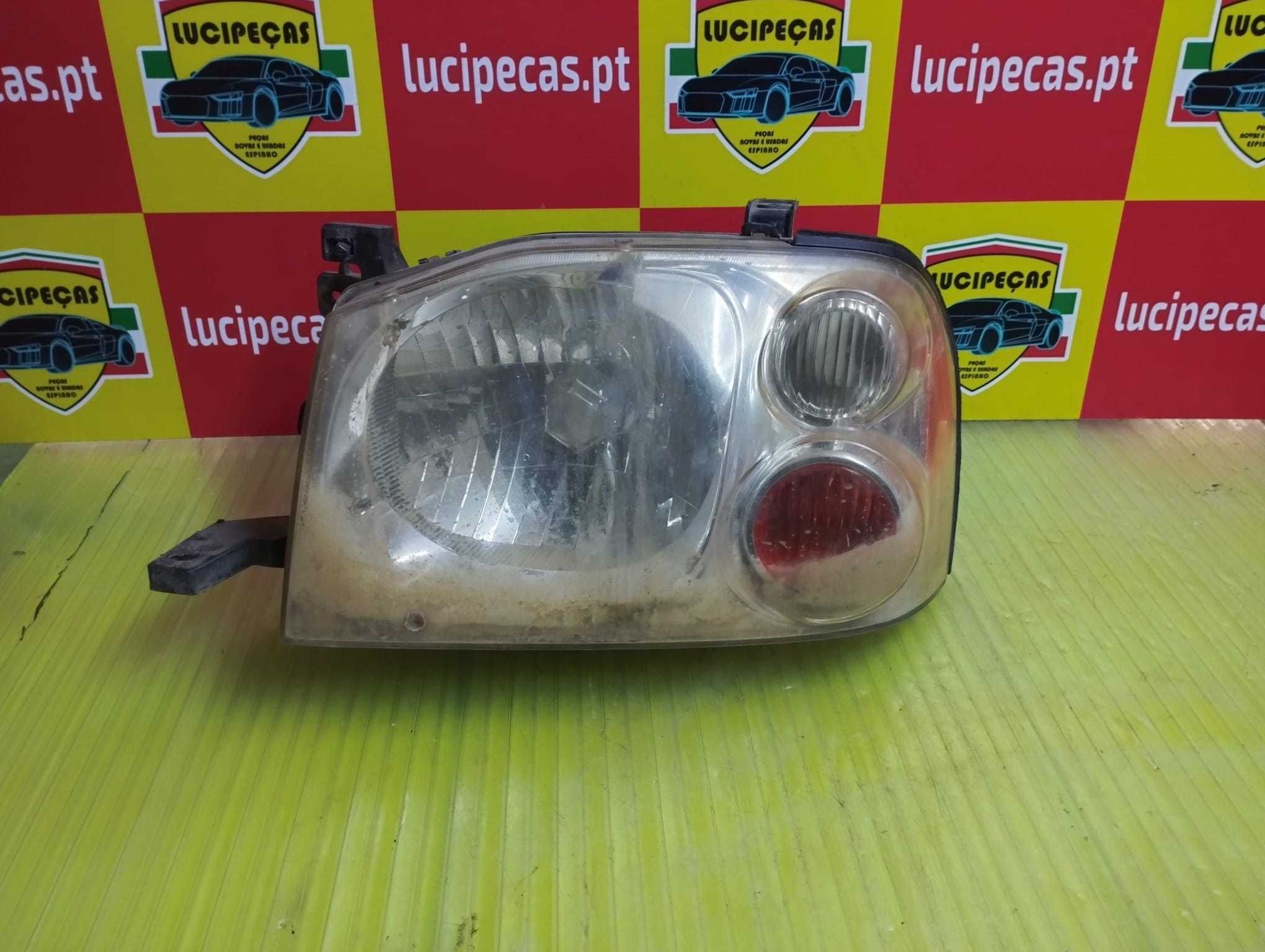Ótica Esq NISSAN NAVARA (D22) 97+