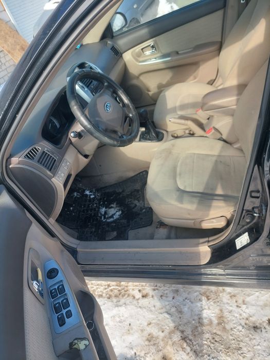 Разборка,шрот,запчастини б/в kia cerato g4fc 1,6i