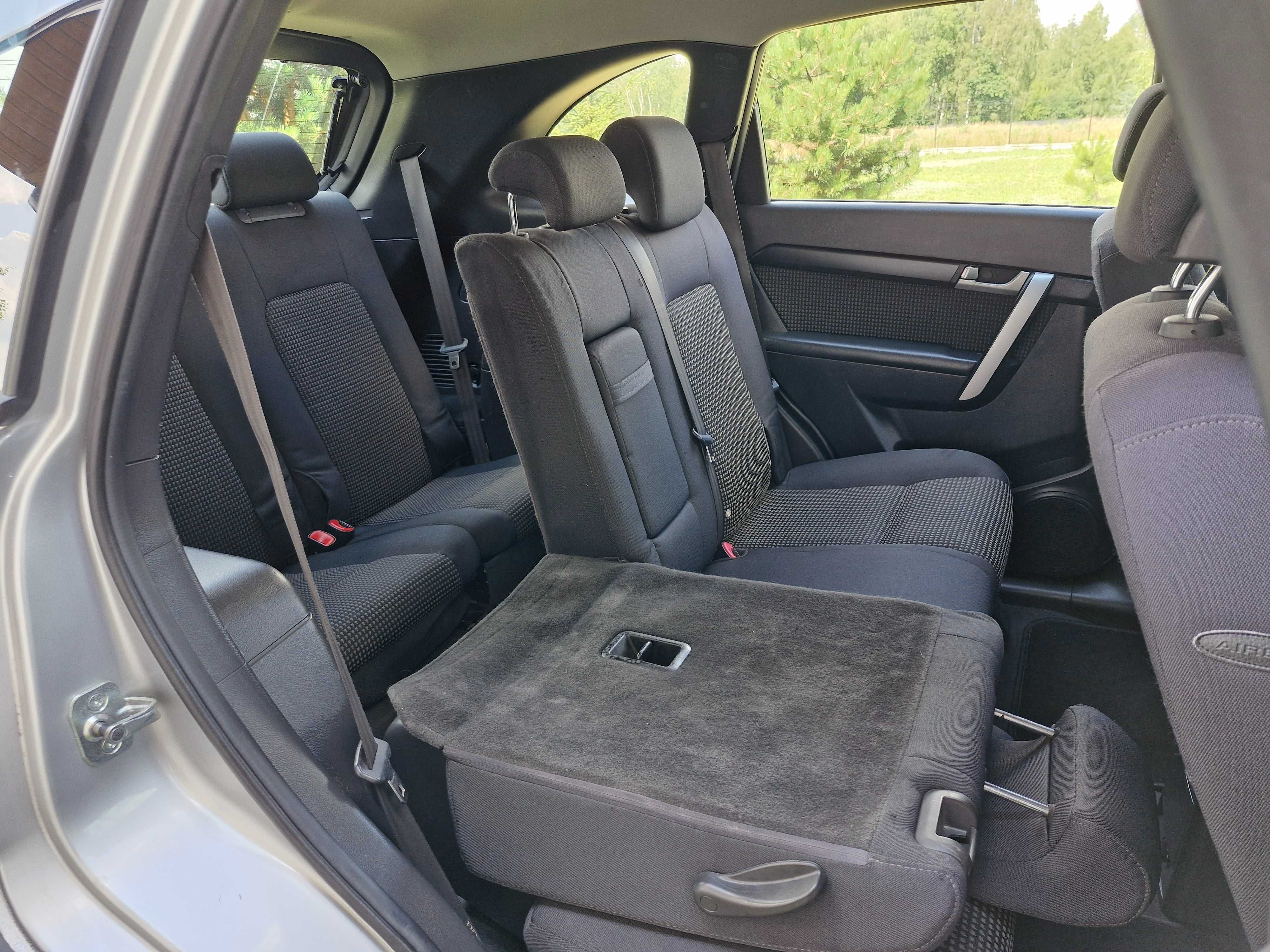 CHEVROLET CAPTIVA_4X4_7 Osobowy_Hak_Sprawna Klimatyzacja