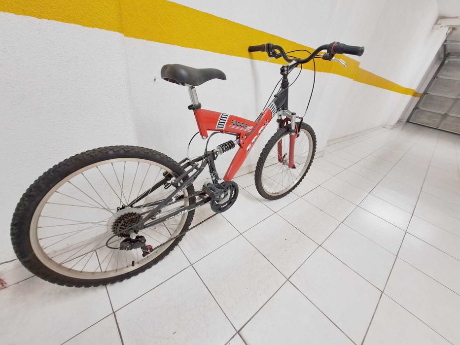 BICICLETAS roda 24 como NOVAS