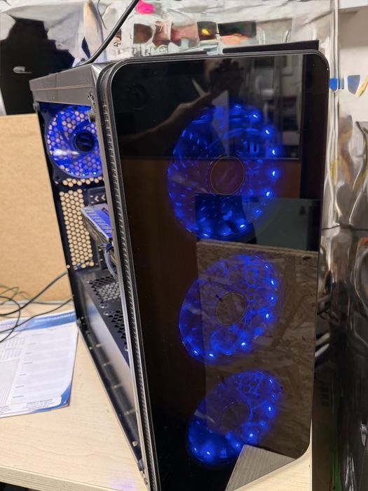 zestaw Gamingowy Razen 7,ram-16Gb,rx570-8Gb,SSD+HDD,ARGB