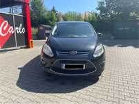 Ford C-MAX bogate wyposażenie.