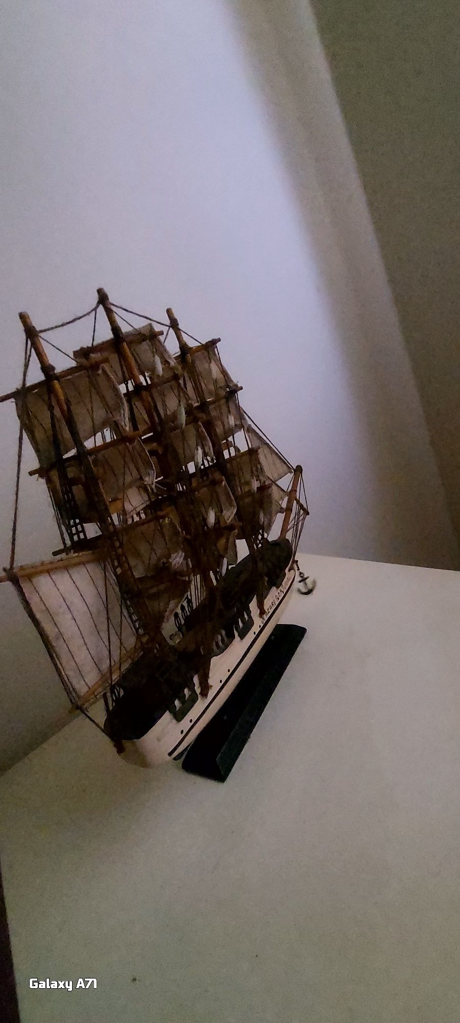 Barco em madeira