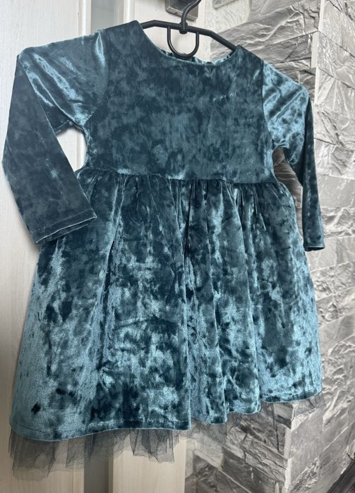 Нарядное , праздничное , новогоднее платье на девочку