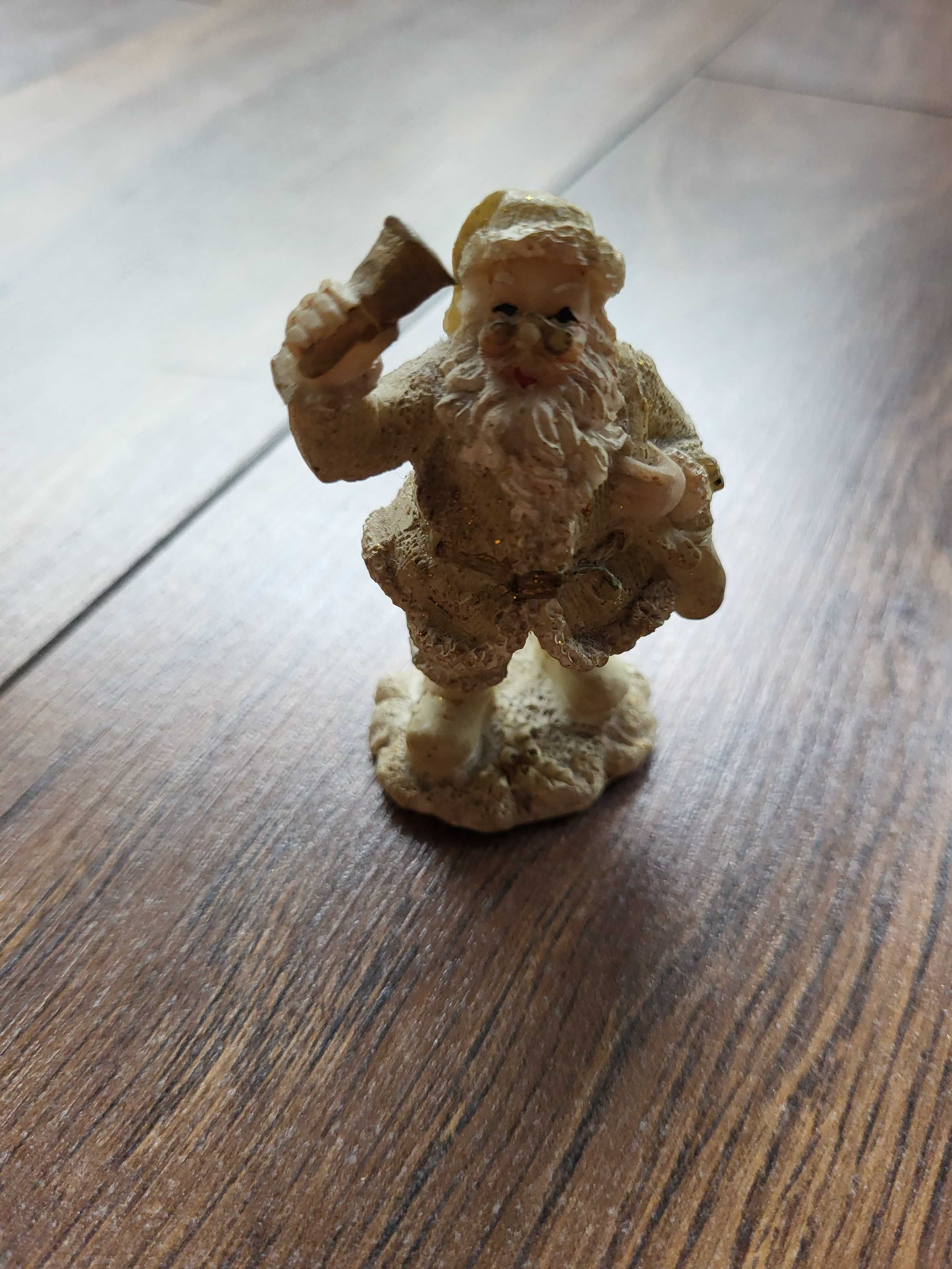 Figurka Mikołaja