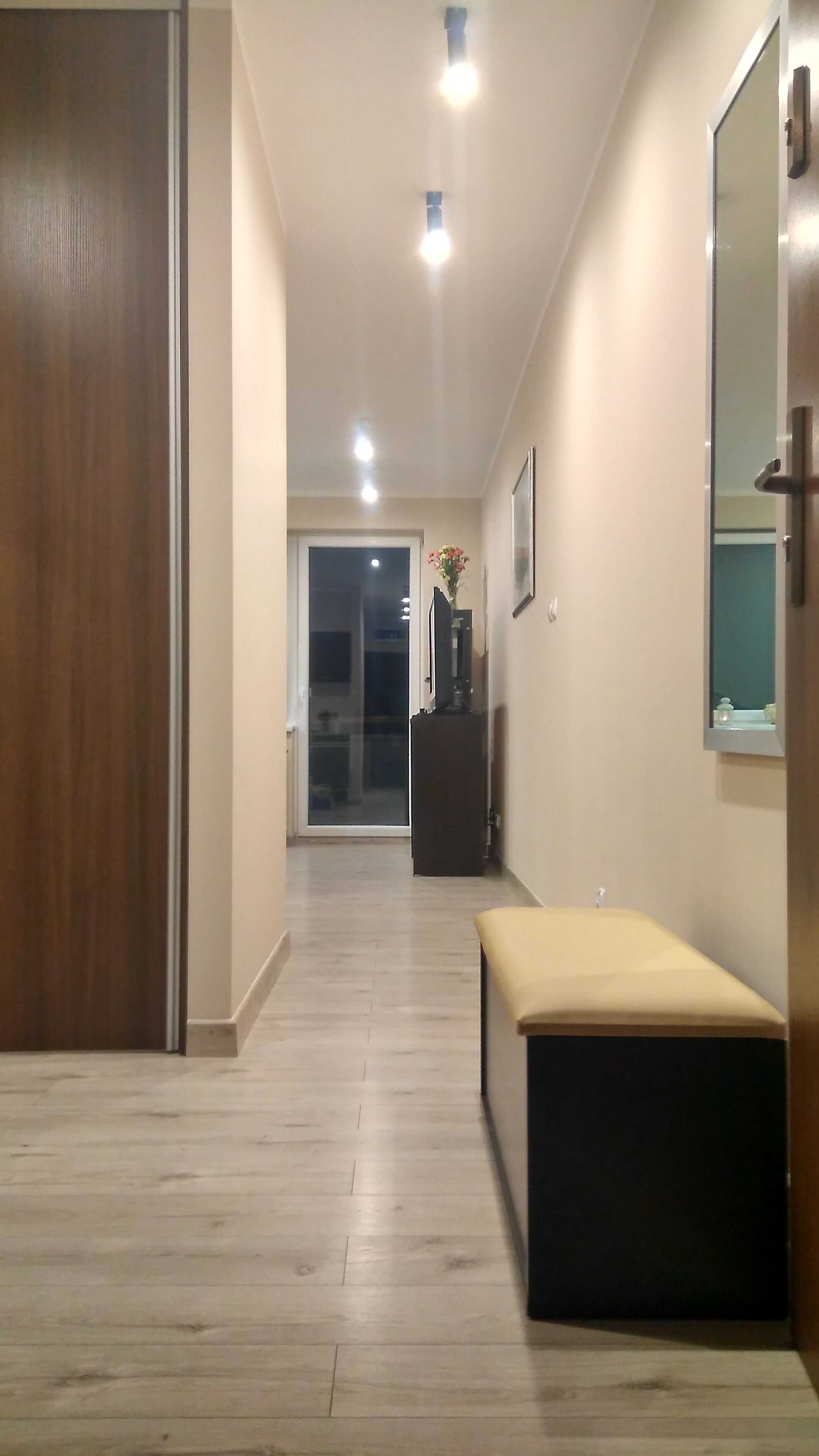 Nowoczesna kawalerka 35m2 Wojnów Strachocin