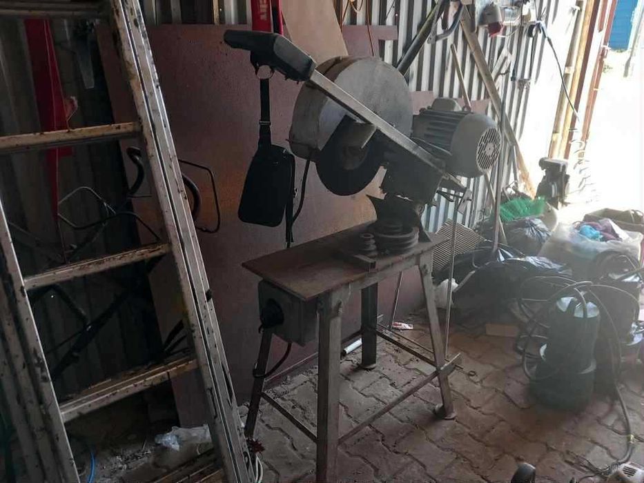 Przecinarka stołowa do metalu – solidna, przemysłowa