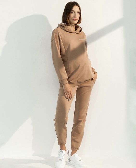 Спортивний костюм для вагітних та годуючих  в розмірі М