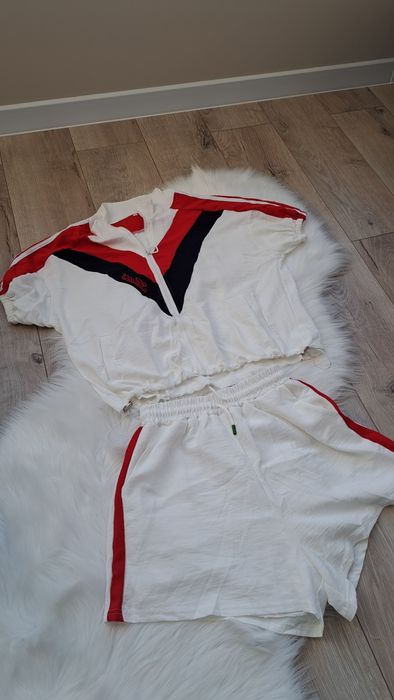 Новий комплект розмір М