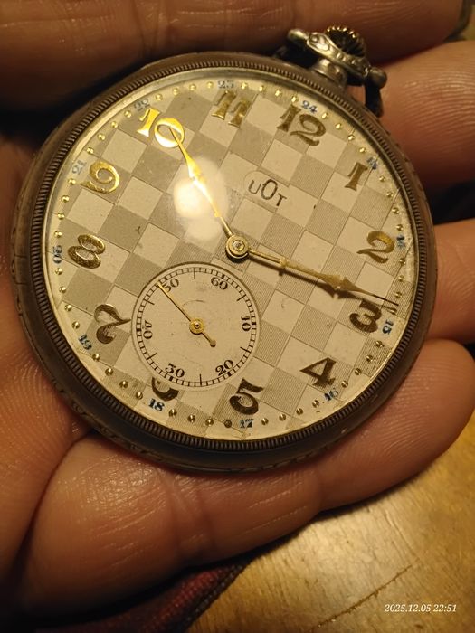 Srebny zegarek kieszonkowy UOT Niemcy, sprawny