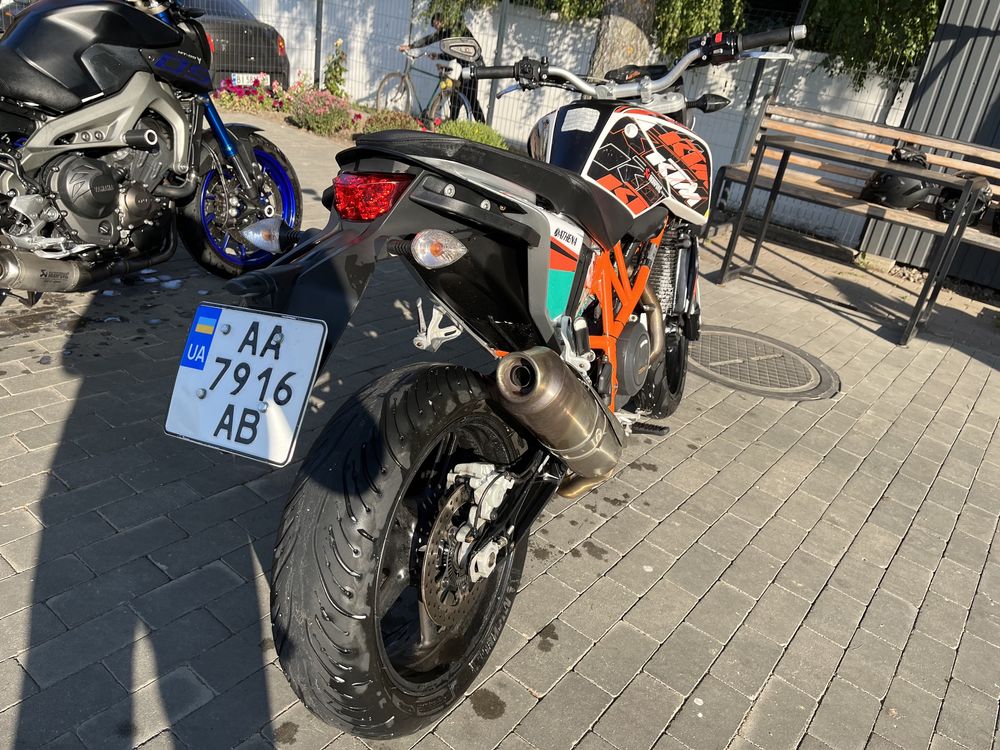 Продам ktm duke 690