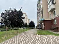 Продам.фасад.. Центр. Комерційне приміщення 103м2