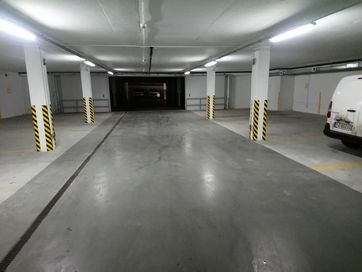 miejsce postojowe parking podziemny garaż Rzeszów Architektów