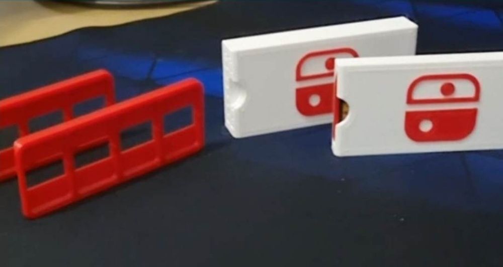 Nintendo Switch game cartridge case/box64551488742530123