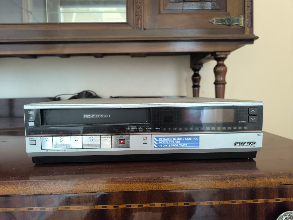 Leitor VHS da marca sharp