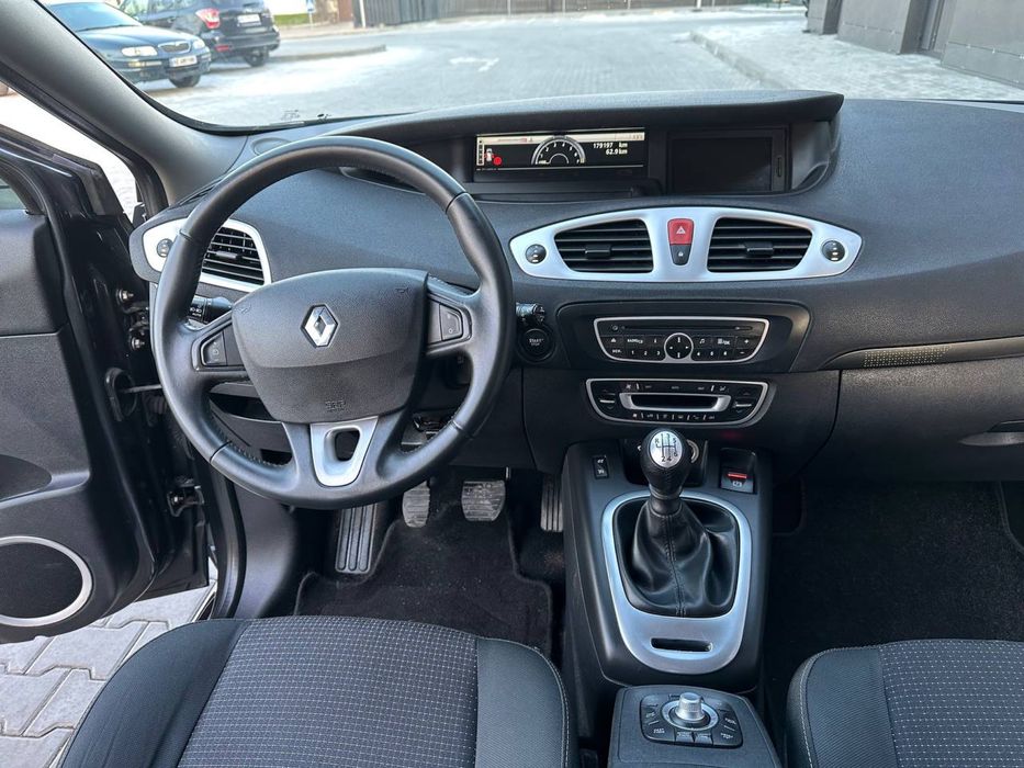 Renault Scenic 2010