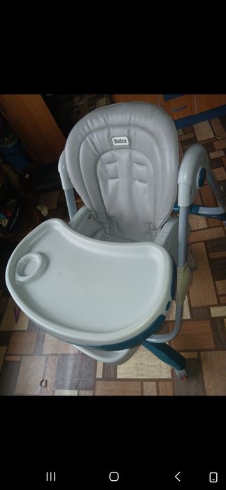 Продам стул для кормления