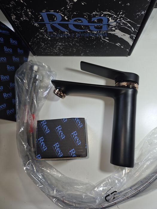 Bateria Umywalkowa Niska Viral Black Rose Gold