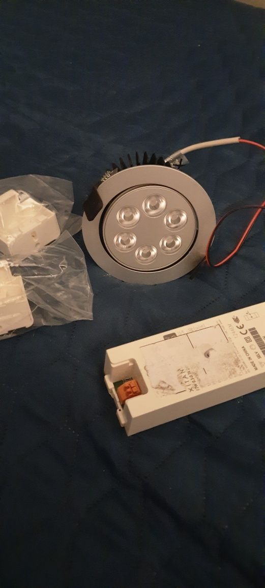 Halogen philips nowy